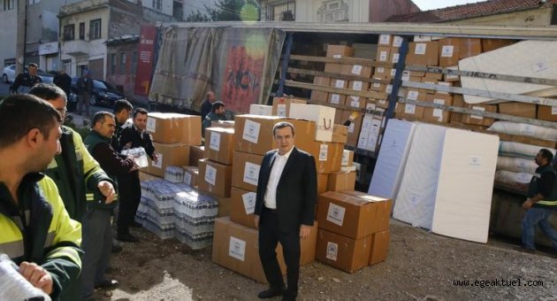 Konak'ın yardım tırı Elazığ’a yola çıktı