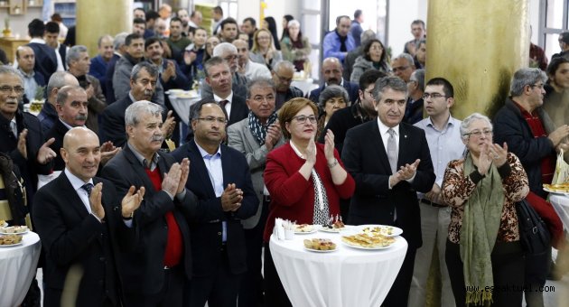 Konak'ta dayanışma buluşması 