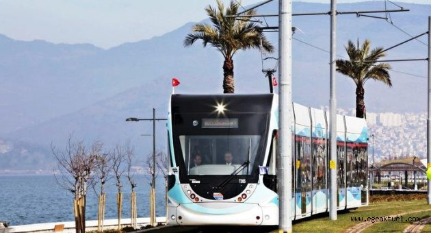 Konak'ta tramvaylı günler