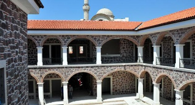 Küçük Karaosmanoğlu Hanı'nda işler karıştı