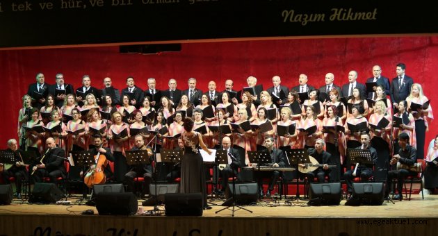 Kursiyerlerden müzik ziyafeti