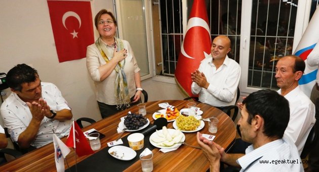 Kütahyalılardan Başkan Pekdaş’a sürpriz karşılama