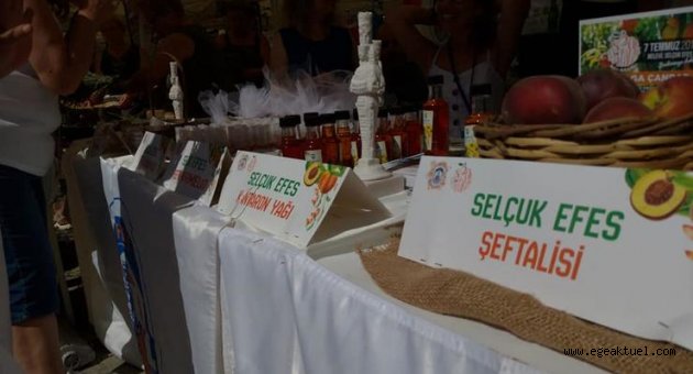 Lavanta Festivali'nde Selçuk Efes standına yoğun ilgi