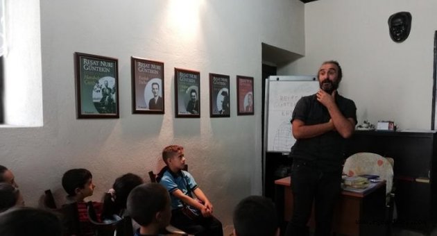 Masal Çarşambaları 12. Yaşında