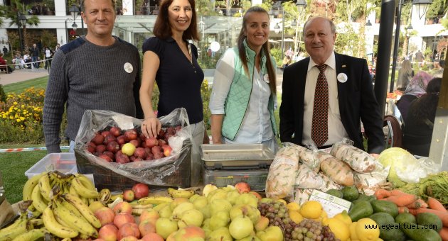 MaviBahçe'de Organik Pazar 