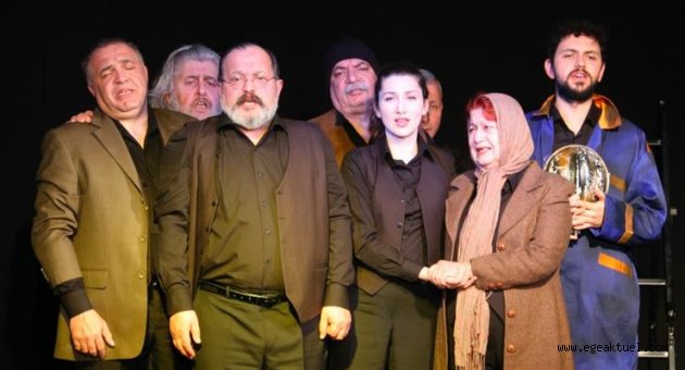 “Memleketin Kısmeti” Çeşmeliler’den tam not aldı