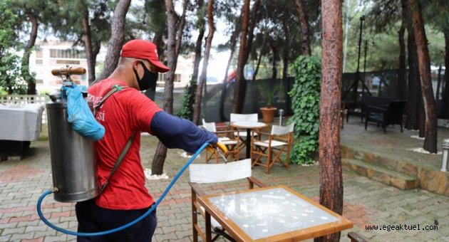 Menderes Belediyesi esnafın destekçisi