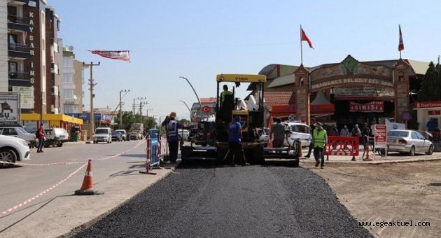 Menderes’in Yollarına İnce Dokunuş