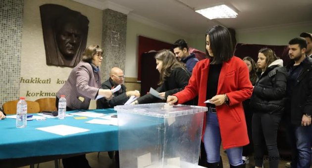 Menderes’te gençler ve kadınlar başkanını seçti
