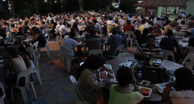 Menderes’te İftar Sofraları
