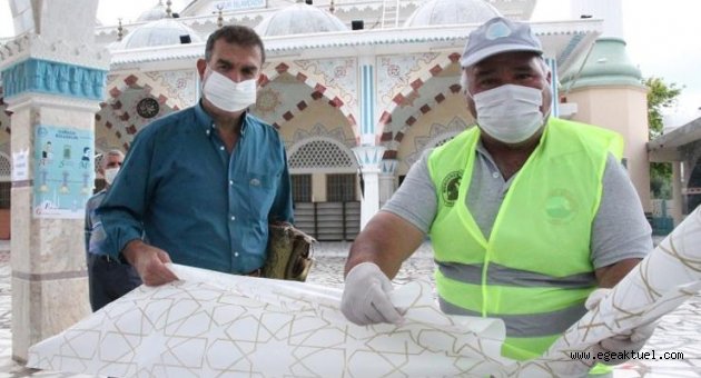 Menderes’te Seccadeler Dağıtıldı