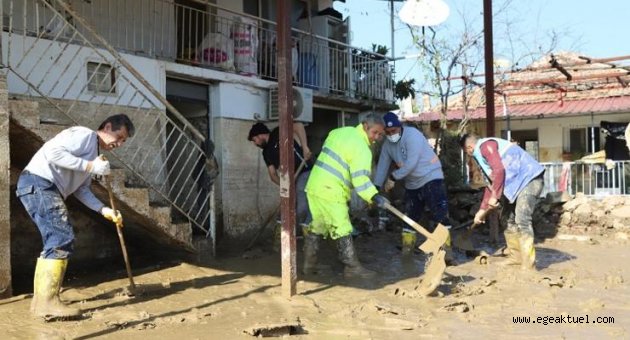 Menderes’te selin yaraları sarılıyor