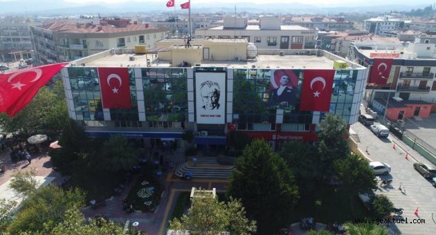 Menderes yeni yıla açılışla girecek