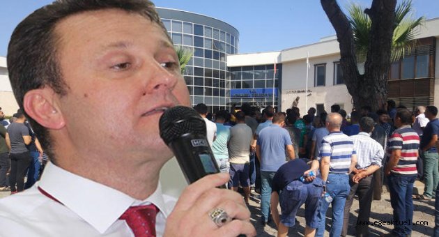 Menemenli pazarcılar belediyeyi protesto etti