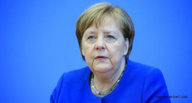 Merkel'in ne kadar emekli maaşı alacağı belli oldu