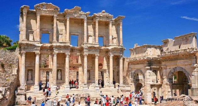 Mevlana ve Goethe Celsus Kütüphanesi’nde buluşacak 