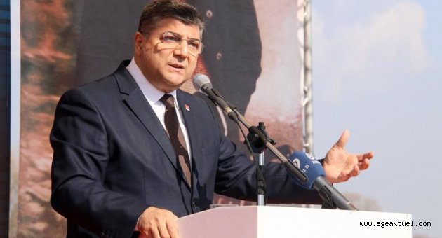 Milletvekili Sındır, “Milli değerlerimizle oynamaktan vazgeçin, altında kalırsınız”