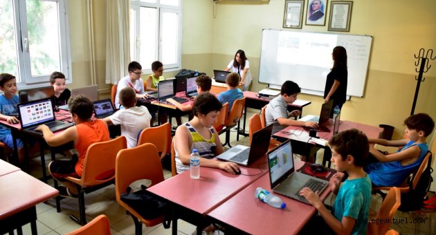 Minikler için yaz atölyeleri başladı 