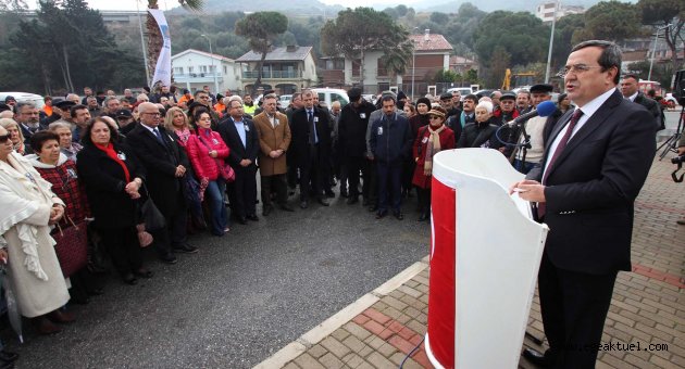  Mumcu Narlıdere’de anıldı
