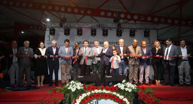 Nafiz gürman Pazar yeri hizmete açıldı