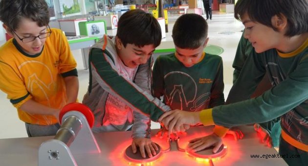 Narlıdere’de bilim dolu şenlik!
