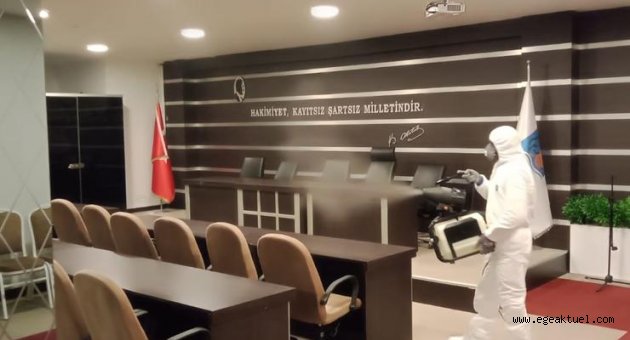Narlıdere’de hijyen çalışmaları hız kesmiyor