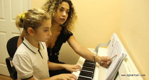 Narlıdere’nin kurslarına büyük ilgi
