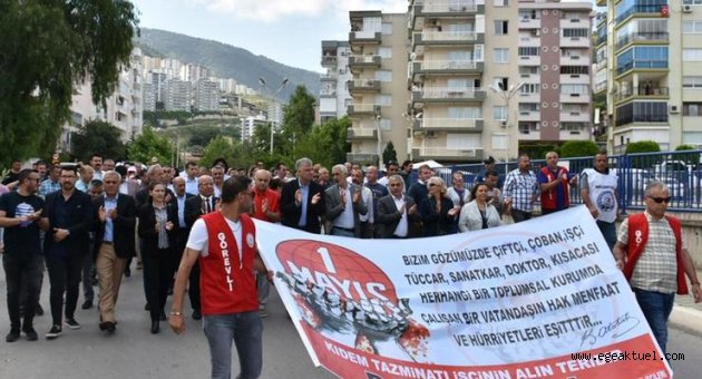 Narlıdere'de 1 Mayıs yürüyüşü