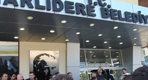 Narlıdere'de hizmet binasında gerginlik: Belediyeden açıklama geldi!