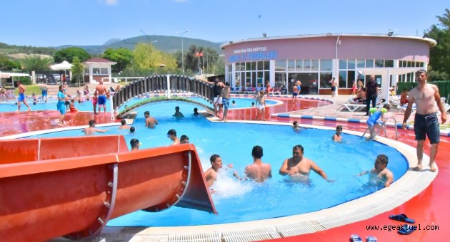 Ne Çeşme ne Alaçatı: İzmirliler oraya akın etti