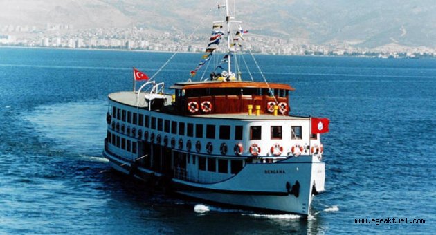 Nostalji Vapuru İzmir Körfezi'nde sefere çıkıyor