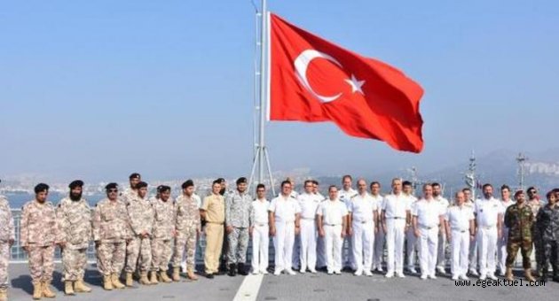 'Nusret-2018 Davet Tatbikatı' İzmir Körfezi'nde başladı