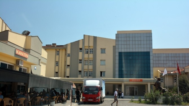 O İlçede 55 Kamu Personeli Açığa Alındı, Okul ve Yurtlar Kapatıldı