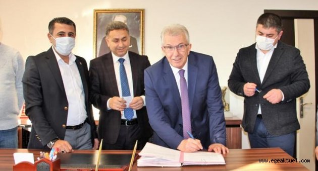 Ödemiş Belediyesi’nde yılbaşı öncesi toplu iş sözleşmesi sevinci