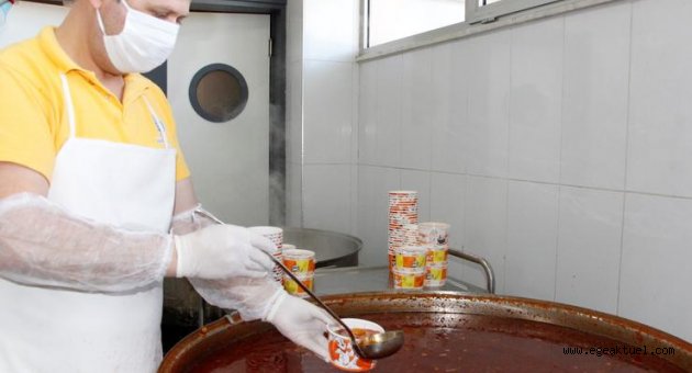 Ödemiş’te iftar çadırı bu yıl evlere konuk oluyor