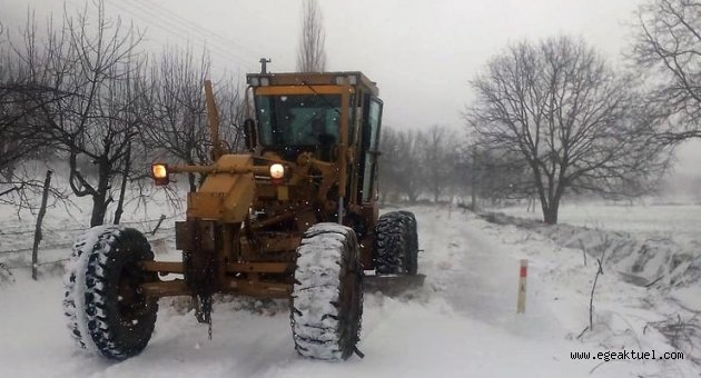 Ödemiş’te yaylalar kar altında, ekipler alarmda