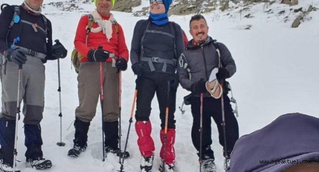 Ödemişli dağcılar, karla kaplı Bozdağ’da keşif yaptı