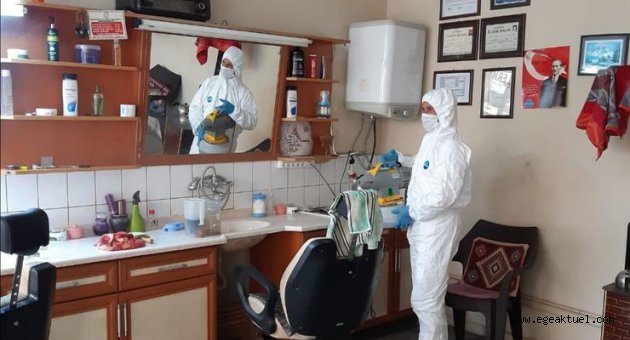 Ödemiş'te berber ve kuaför salonlarında dezenfeksiyon çalışması