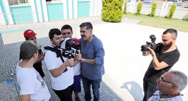 Otizmli gençlerin hikayesi Fransa’da