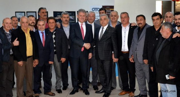Otokent Galericiler Sitesi'nin adayı Özgener