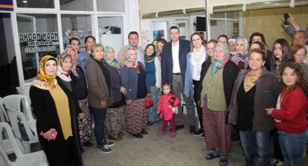 Özdere'de EVET'e Büyük İlgi