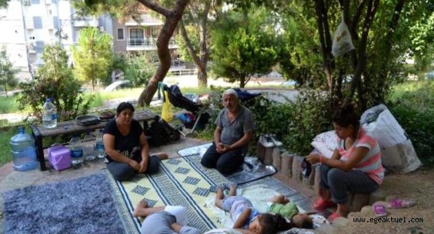 Parkta yaşayan ailenin dramı yürekleri burkuyor