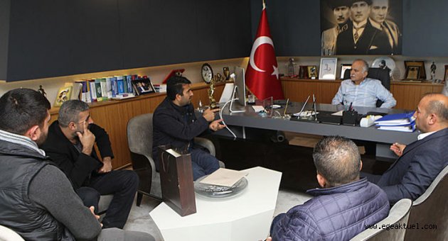 "Pazar yerinin çözümü viyadük altıdır"