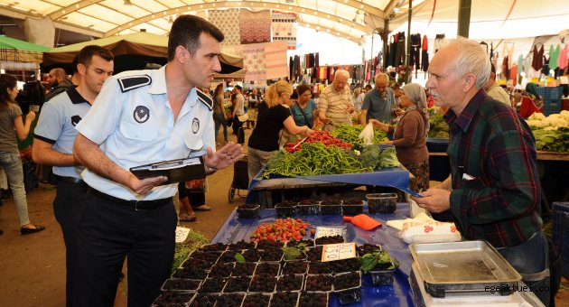 Pazarcılara etiket ve evrak uyarısı