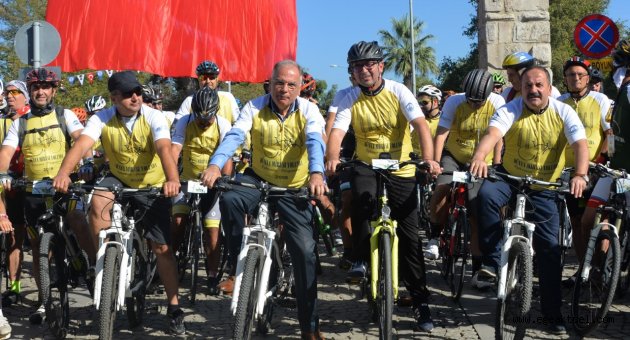 Pedallar Dünya Mirasları için Döndü