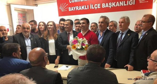 Polat´ın Adaylık açıklaması mitinge dönüştü