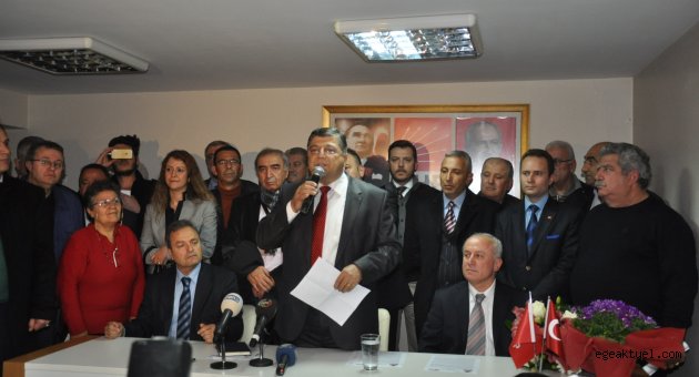 Prof.Dr.Kamil Okyay SINDIR Aday Adaylığını Açıkladı 