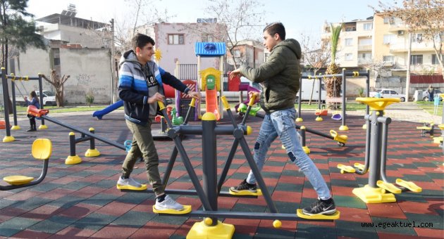 Rafet Paşa Mahallesi’ndeki park yenilendi