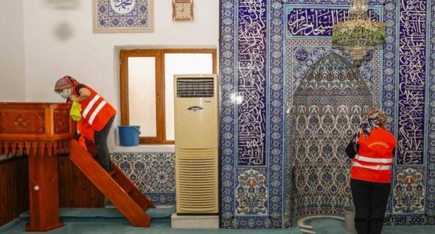Ramazan Ayı öncesi camiler temizleniyor