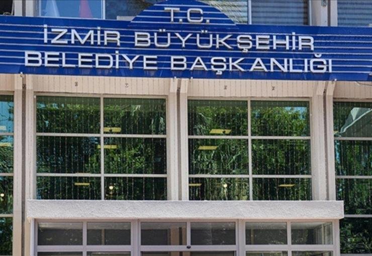 İzmir Büyükşehir Belediyesi'ne operasyon: Veli Ağbaba’nın ağabeyi Hür Ağbaba gözaltına alındı